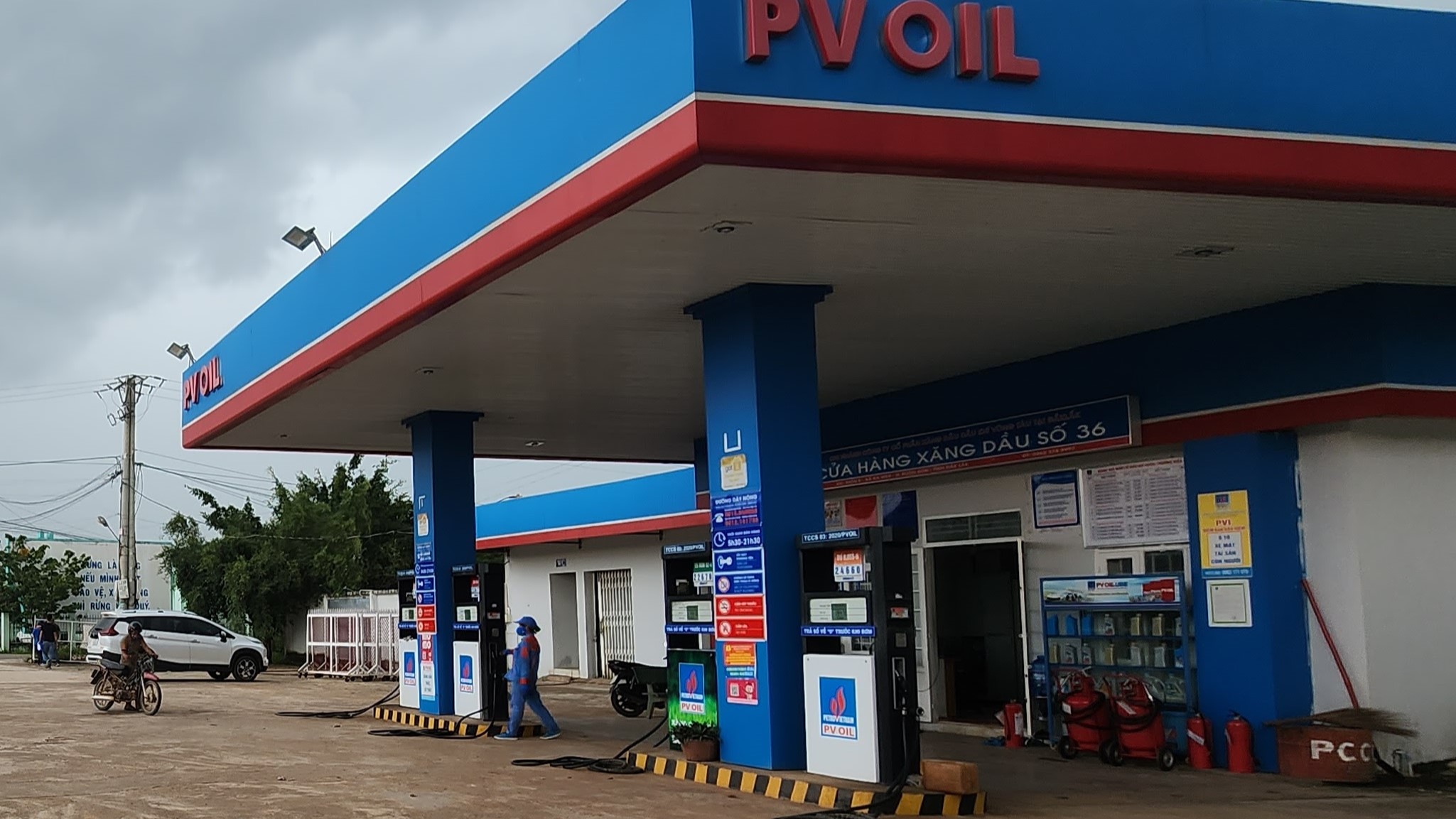 Đắk Lắk: Trạm sạc VinFast - Cửa hàng xăng dầu PVOIL VT Số 36